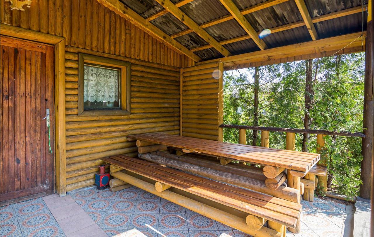 Amazing Home In Wilczeta With Kitchenette Екстериор снимка